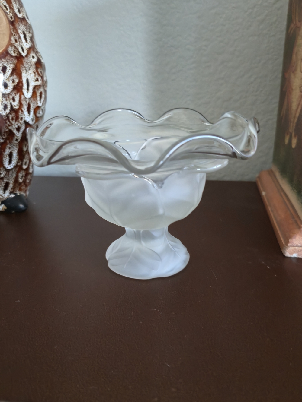 Viking Glass Cabbage Leaf Frosted Satin Candle Holder Ruffled Rim